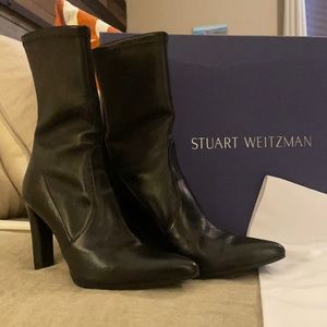 Stuart Weitzman boots. Sz 6.5.